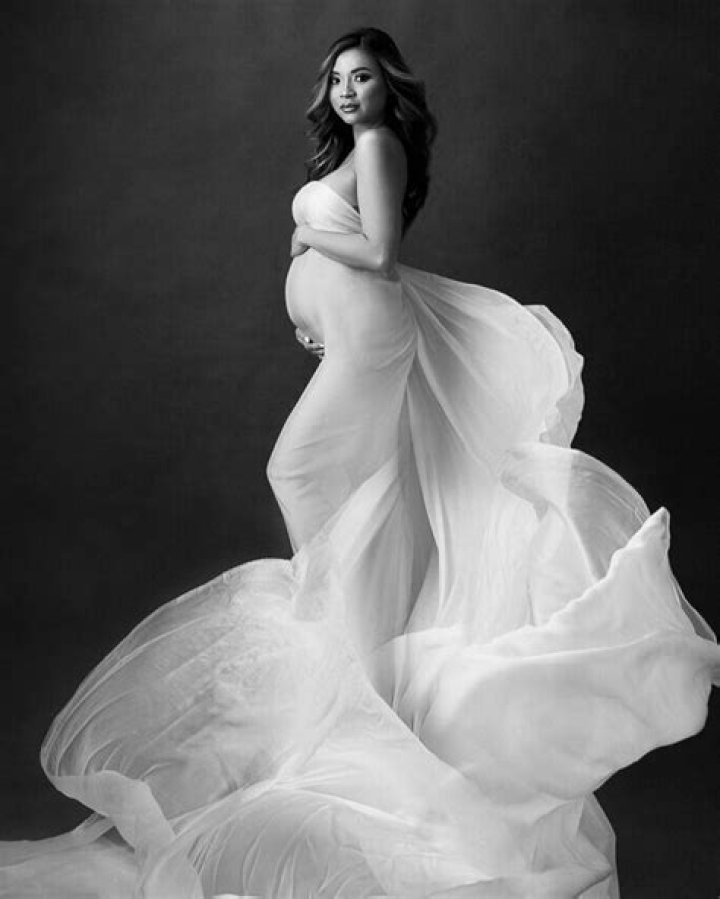 Beyoncé Shows off Her Baby Bump in a Stunning New Maternity Photo Shoot